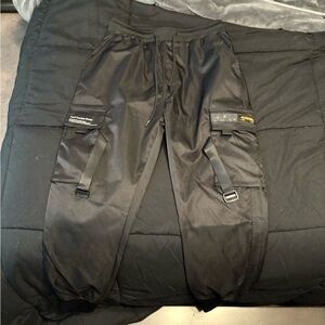 Aelfric Eden Land Combat Group Cargo Joggers 🖤